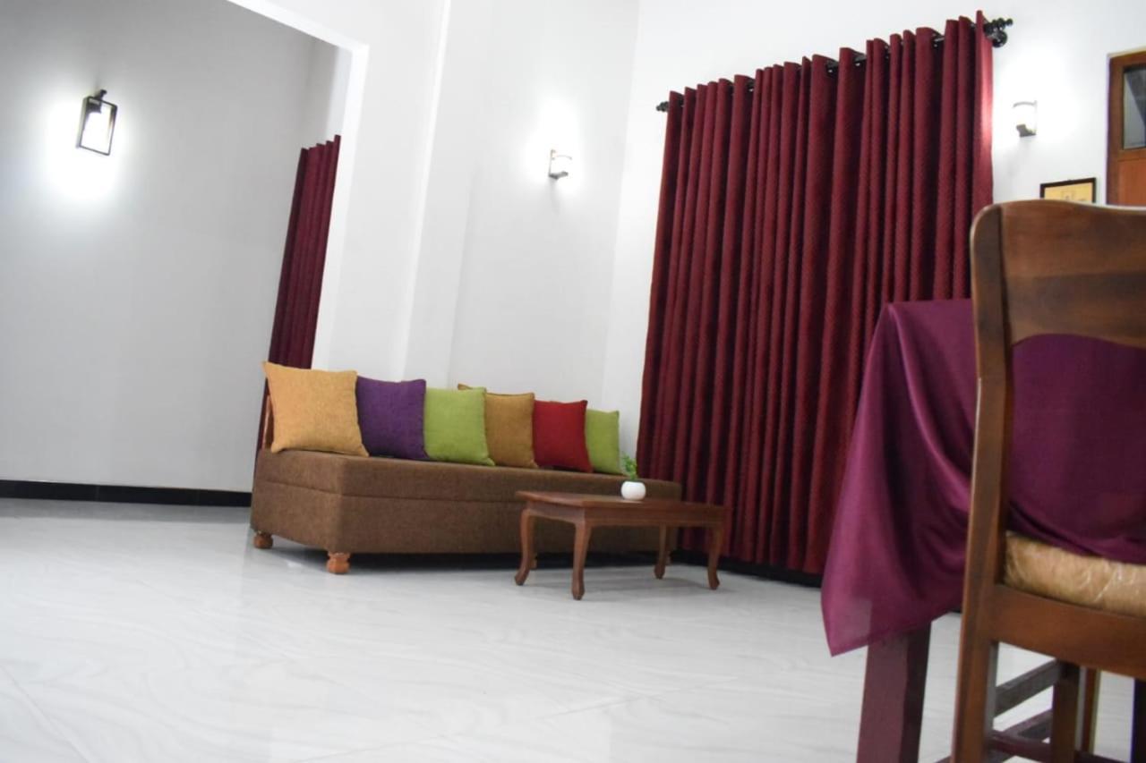 The Alexis'S Guest House Negombo Exterior foto